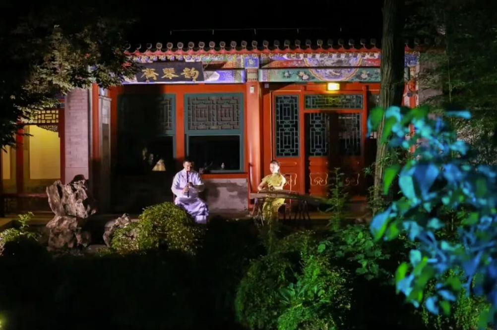 晚风、灯火、月色、小龙虾……北京夏夜的快乐上新