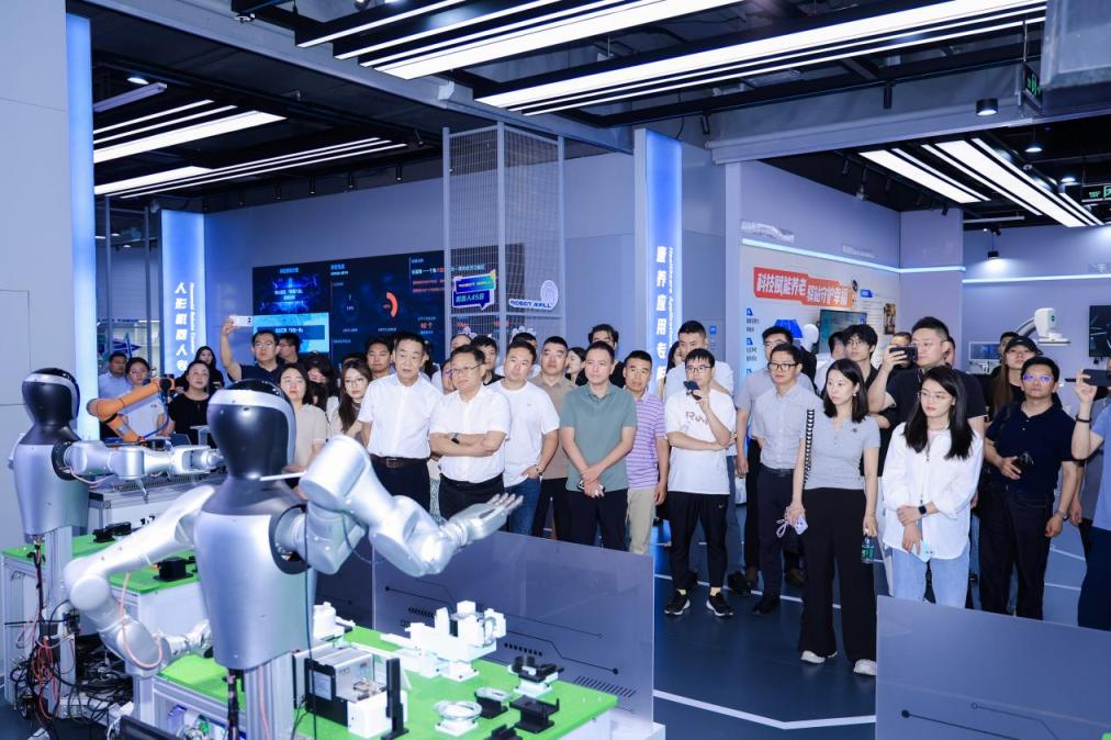 聚焦场景开放，京津冀“机器人+”产业生态共建对接会举行