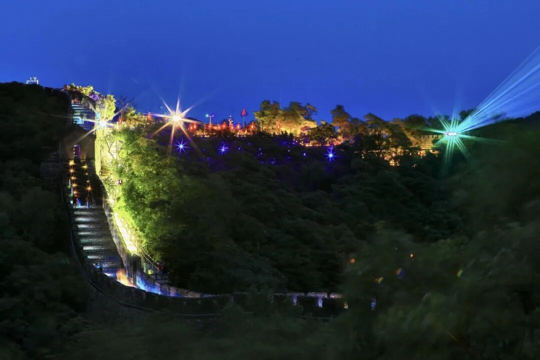 夏日限定！慕田峪长城暑期夜游重启｜周末京郊微度假