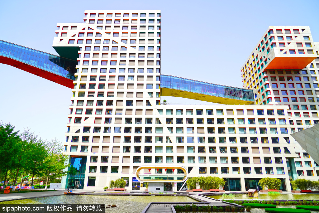 走进“世界十大建筑奇迹”之一的当代MOMA